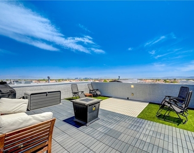 7760 Misty Oaks Avenue - Photo Thumbnail 47