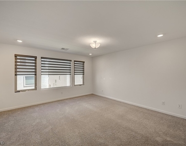 7760 Misty Oaks Avenue - Photo Thumbnail 17