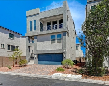 7760 Misty Oaks Avenue - Photo Thumbnail 2