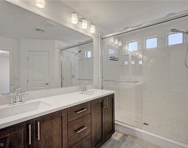7760 Misty Oaks Avenue - Photo Thumbnail 21