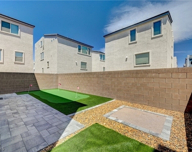 7760 Misty Oaks Avenue - Photo Thumbnail 55
