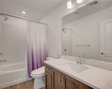 7760 Misty Oaks Avenue - Photo Thumbnail 27