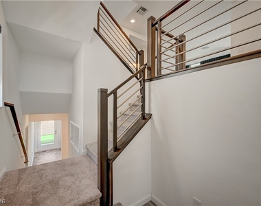 7760 Misty Oaks Avenue - Photo Thumbnail 5