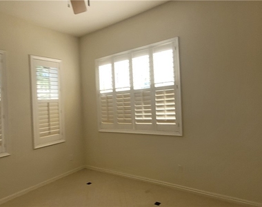 7728 Villa De La Paz Avenue - Photo Thumbnail 28