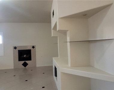 7728 Villa De La Paz Avenue - Photo Thumbnail 37