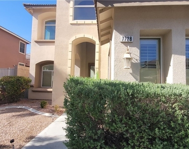 7728 Villa De La Paz Avenue - Photo Thumbnail 6