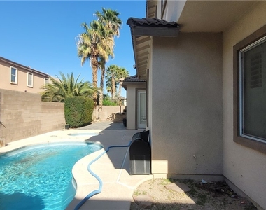 7728 Villa De La Paz Avenue - Photo Thumbnail 20