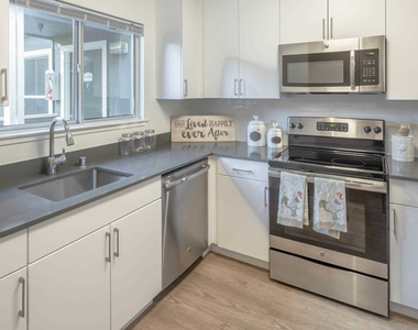850 Davit Ln. - Photo Thumbnail 7