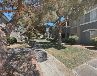 10245 S Maryland Parkway - Photo Thumbnail 14