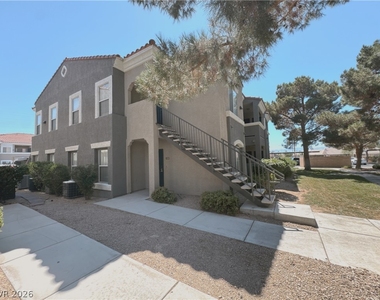10245 S Maryland Parkway - Photo Thumbnail 13