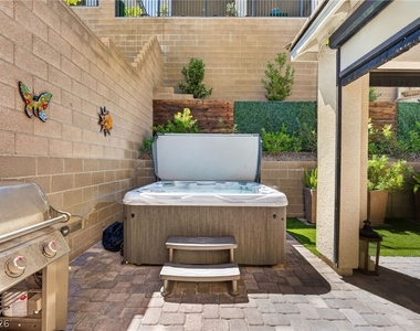 1583 Pacific Baza Street - Photo Thumbnail 27