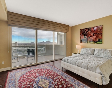 2857 Paradise Road - Photo Thumbnail 17