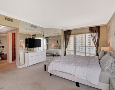2857 Paradise Road - Photo Thumbnail 13