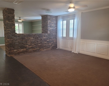 11078 Village Crest Lane - Photo Thumbnail 6