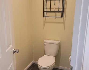 11078 Village Crest Lane - Photo Thumbnail 32