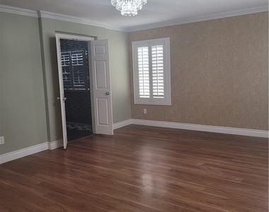 11078 Village Crest Lane - Photo Thumbnail 28