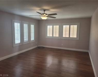 11078 Village Crest Lane - Photo Thumbnail 14