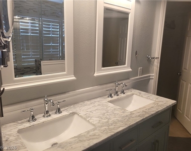 11078 Village Crest Lane - Photo Thumbnail 31