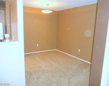 555 Silverado Ranch Boulevard - Photo Thumbnail 7
