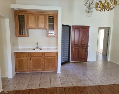 1817 Quarley Place - Photo Thumbnail 5