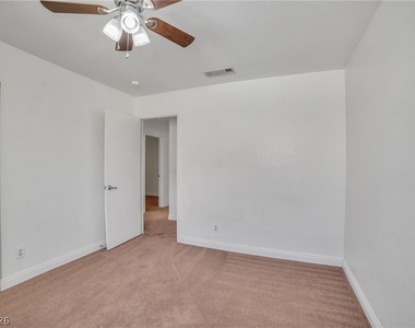 2304 Chatfield Drive - Photo Thumbnail 20