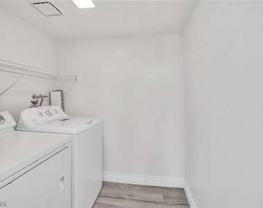 2304 Chatfield Drive - Photo Thumbnail 7