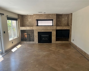 8225 Woodland Prairie Avenue - Photo Thumbnail 24