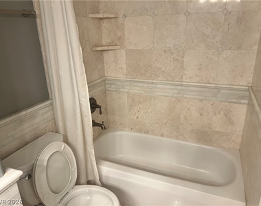 8225 Woodland Prairie Avenue - Photo Thumbnail 37