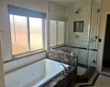 8225 Woodland Prairie Avenue - Photo Thumbnail 15