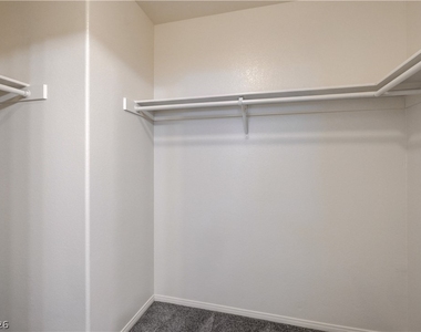 10800 Palatine Court - Photo Thumbnail 7