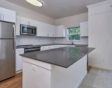 14420 North Creek Drive - Photo Thumbnail 58