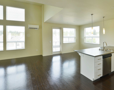 14420 North Creek Drive - Photo Thumbnail 45