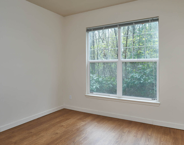 14420 North Creek Drive - Photo Thumbnail 53