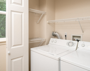14420 North Creek Drive - Photo Thumbnail 18