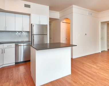 14420 North Creek Drive - Photo Thumbnail 52