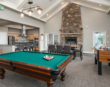 14420 North Creek Drive - Photo Thumbnail 28