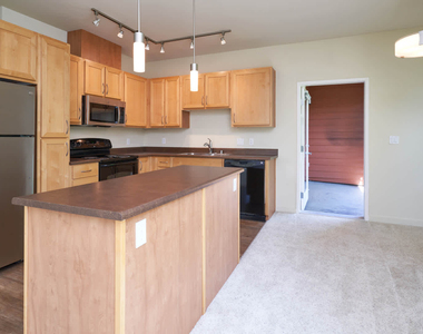 14420 North Creek Drive - Photo Thumbnail 68