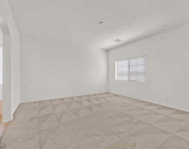 9599 Vega Carpio Avenue - Photo Thumbnail 12