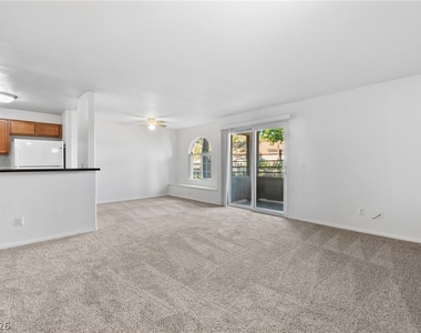 9325 W Desert Inn Road - Photo Thumbnail 1