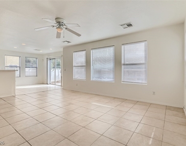 2537 Begonia Valley Avenue - Photo Thumbnail 1
