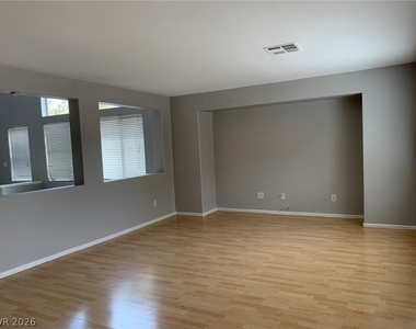 9933 W Diablo Drive - Photo Thumbnail 8