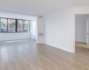 1415 North Taft Street - Photo Thumbnail 95