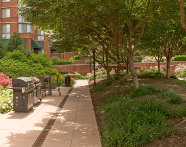1415 North Taft Street - Photo Thumbnail 40