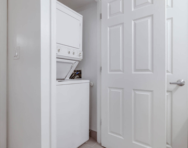 1415 North Taft Street - Photo Thumbnail 94