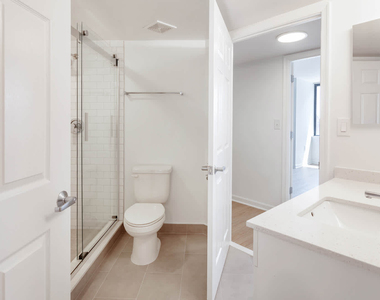 1415 North Taft Street - Photo Thumbnail 52