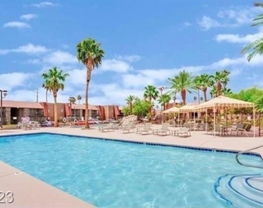 5317 Indian River Drive - Photo Thumbnail 16