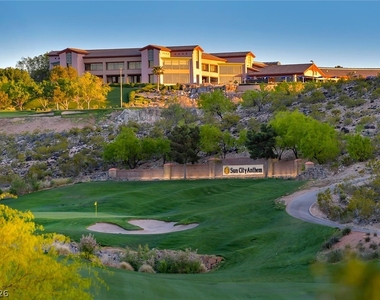2505 Springville Way - Photo Thumbnail 16
