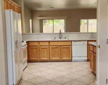 2505 Springville Way - Photo Thumbnail 2