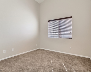 8336 Cabin Peak Street - Photo Thumbnail 11