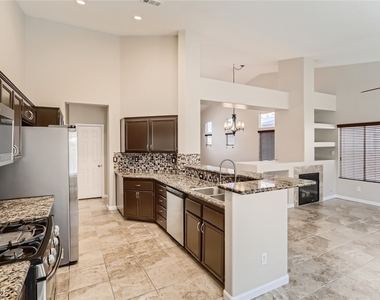 8336 Cabin Peak Street - Photo Thumbnail 4